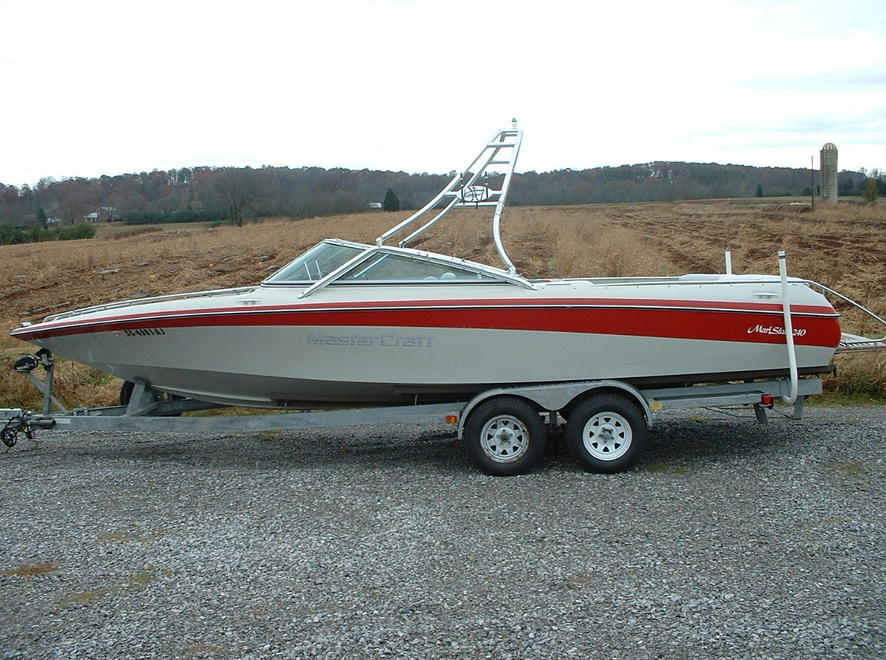 main view of 90 - 92 mastercraft maristar 240 with new dimension wakeboard tower
